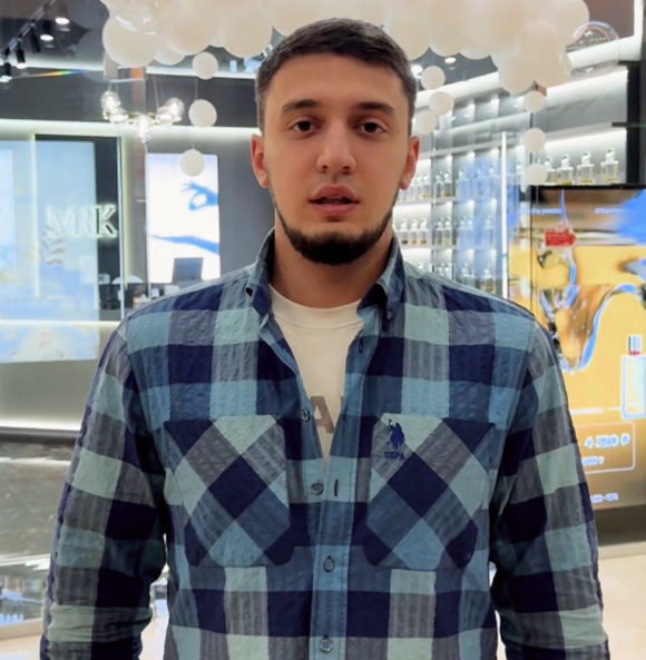 Алмаз Алекберов